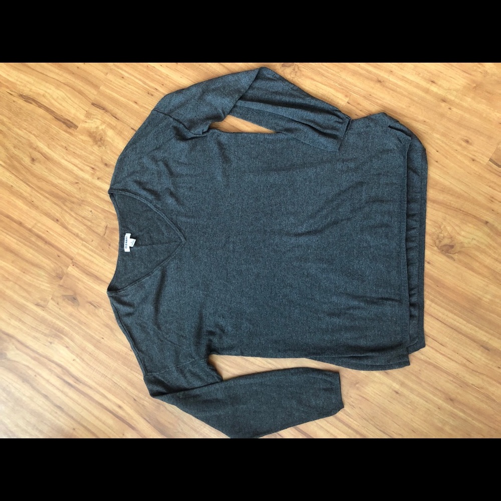 Old Navy V-Neck Sweater